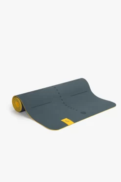 LOLE Yoga Mat Align - Eucalyptus -Urban Fit Shop LAW0871 V635 5 1900x scaled
