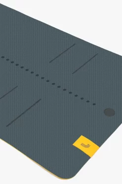 LOLE Yoga Mat Align - Eucalyptus -Urban Fit Shop LAW0871 V635 6 1900x scaled