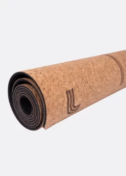 LOLE Yoga Mat Cork Alignment - Natural -Urban Fit Shop LAW0881 E118 3 1900x scaled