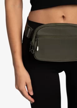 LOLE Jamie Belt Bag - Kombu -Urban Fit Shop LAW0889 V761 3 1900x scaled