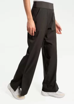 LOLE Connect Wide Leg Pants - Olive -Urban Fit Shop LSW4268 BB03 4 1900x scaled