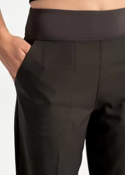 LOLE Connect Wide Leg Pants - Olive -Urban Fit Shop LSW4268 BB03 6 1900x scaled