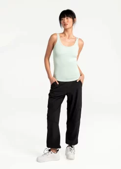 LOLE Organic Cotton Tank Top - Nebula Green -Urban Fit Shop LSW4276 V783 4 1900x scaled