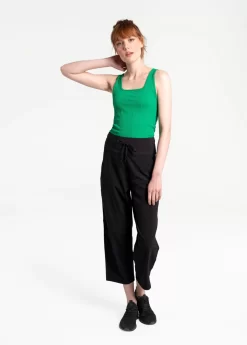 LOLE Momentum Crops - Black