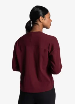 LOLE Classic Crew - Port -Urban Fit Shop LSW4393 R422 3 1900x scaled