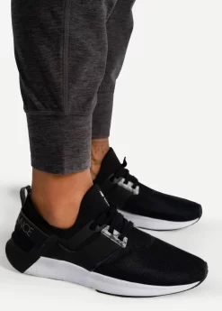 LOLE Om Tech Joggers - Magnet Heather -Urban Fit Shop LSW4403 G471 7 1900x scaled