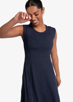 LOLE Traverse Short Sleeve Dress - Outerspace Heather -Urban Fit Shop LSW4414 BB07 7 1900x scaled