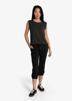 LOLE Elisia Short Sleeve Shirt - Black Heather -Urban Fit Shop LSW4498 N134 5 1900x scaled