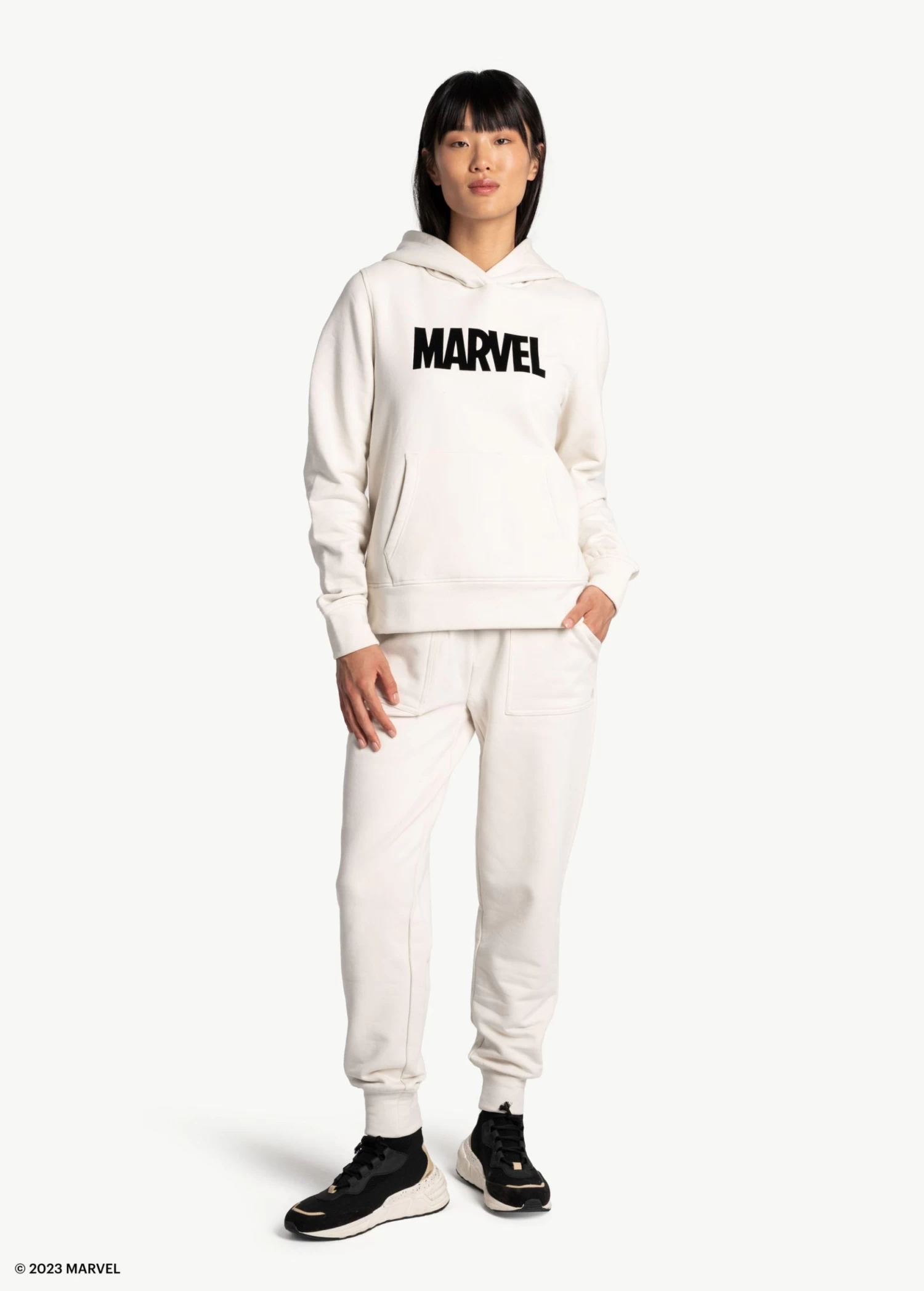 LOLE Easy Fleece Hoodie - Marvel Cream Icone 5 LOLE Easy Fleece Hoodie - Marvel Cream Icone - Image 5