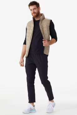 LOLE Kaslo Synth Down Vest - Sandstone -Urban Fit Shop LUM0051 E245 4 1900x scaled