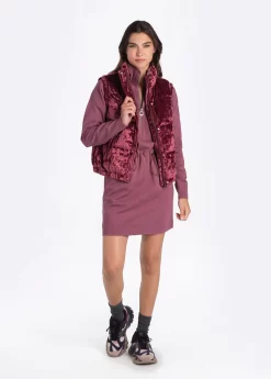 LOLE Rose Synth Down Vest - Plum -Urban Fit Shop LUW0853 P708 6 1900x scaled