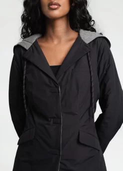 LOLE Convertible Insulated Blazer - Black -Urban Fit Shop LUW0857 N415 4 1900x scaled