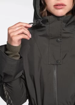 LOLE Piper Oversized Rain Jacket - Olive -Urban Fit Shop LUW0870 BB03 5 1900x scaled