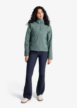 LOLE Element Rain Jacket - Marlin Blue -Urban Fit Shop LUW0873 BB48 4 1900x scaled