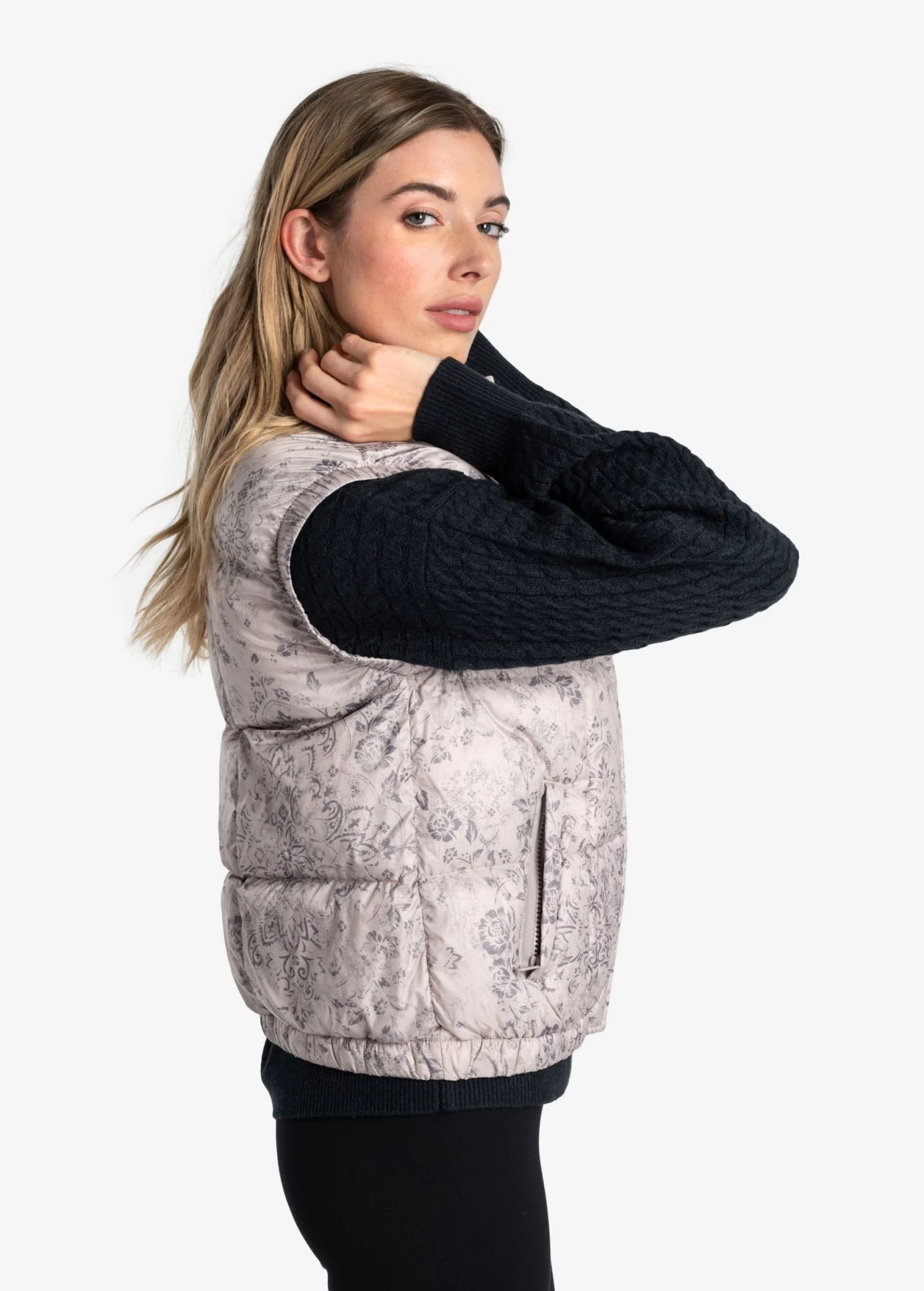 LOLE Rose Edition Synth Down Vest - Bandana Abalone 3 LOLE Rose Edition Synth Down Vest - Bandana Abalone - Image 3