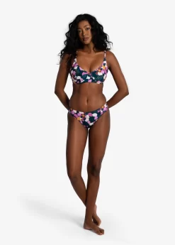 LOLE Amalfi Bikini Top - Rio Floral Crocus -Urban Fit Shop LWW0598 K773 6 1900x scaled
